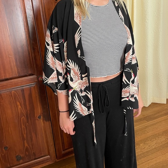 Unisex crane bird kimono top - Picture 3 of 5